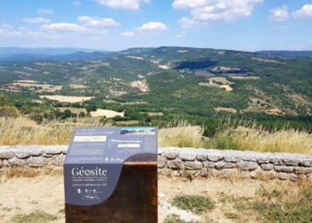 Luberon : réédition du dépliant « Géotourisme en Luberon »