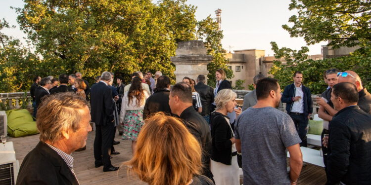 Avignon : le cabinet Angle Droit organise un afterwork