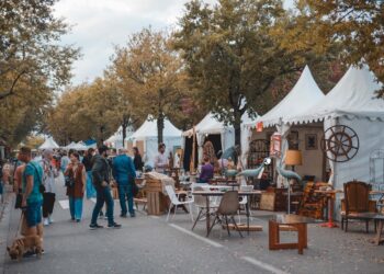 L’Isle-sur-la-Sorgue accueille sa 115ᵉ Foire internationale Antiquités et Brocante