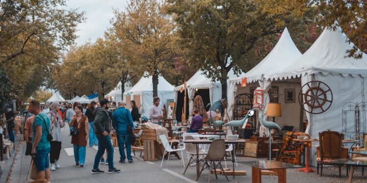 L’Isle-sur-la-Sorgue accueille sa 115ᵉ Foire internationale Antiquités et Brocante