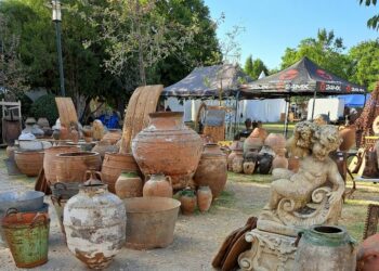 Isle-sur-la-Sorgue : plus de 100 000 visiteurs à la 115ᵉ Foire internationale Antiquités et Brocante