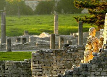 Les Sites antiques de Vaison-la-Romaine, 8ᵉ Monument préféré des Français