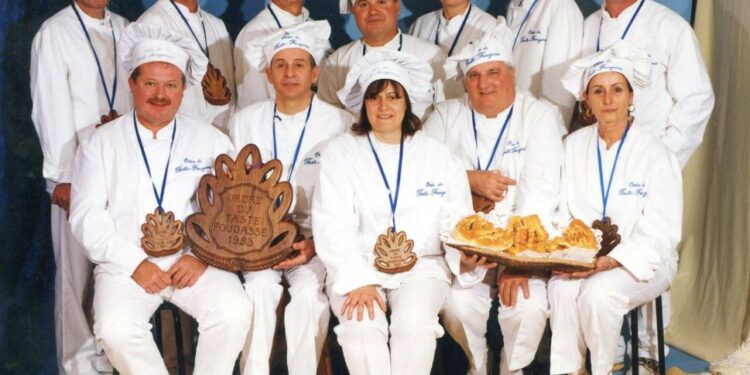 30 ans après, la Confrérie des Taste-Fougasse se décarcasse toujours pour promouvoir le pain typique de notre région