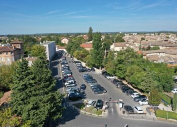 La Ville de L’Isle-sur-la-Sorgue dévoile sa nouvelle politique de stationnement