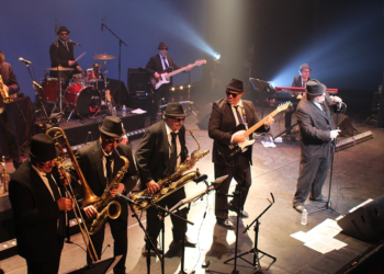 Spectacle d’exception au Lac de Monteux