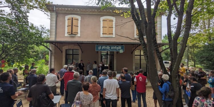 L’ancienne gare de Saignon devient ‘La Petite Vitesse’, un espace dédié au vélo