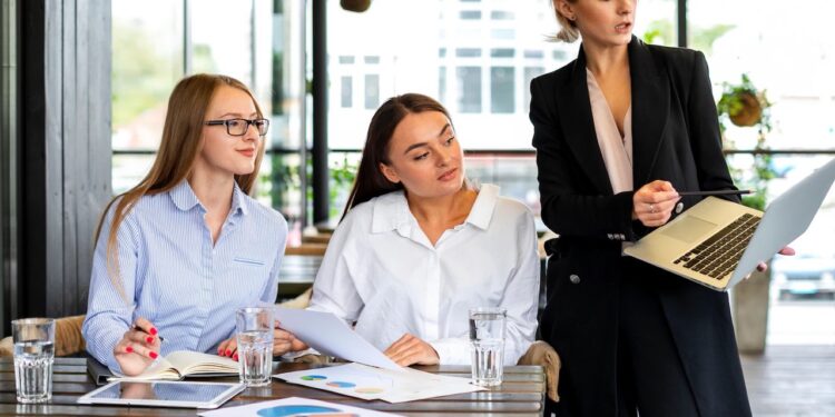 Lancement du cercle ‘Bouge ta boite’ de Cavaillon pour les femmes entrepreneures