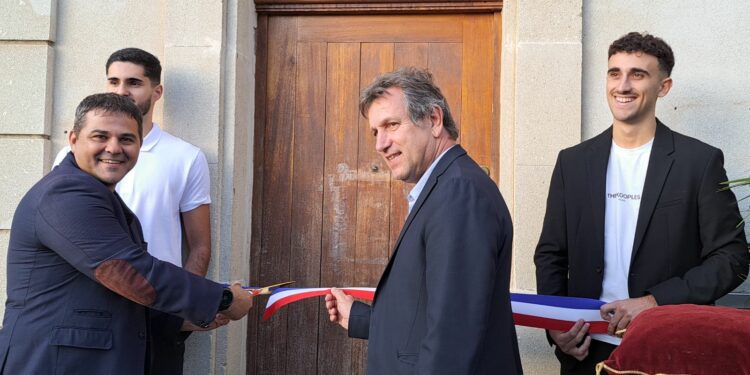 Coup double à Sorgues avec l’inauguration de la Passerelle de l’Oiselay et celle de l’Etable Cowork