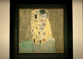 Le Baiser de Gustav Klimt exposé sur grand écran au cinéma Capitole
