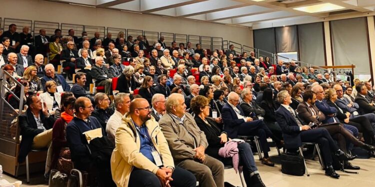 En souffrance, les maires de Vaucluse restent les champions de la proximité