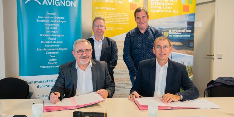 Le Grand Avignon et la Safer Paca s’associent pour préserver le foncier agricole
