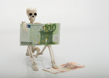 Succession : la baisse des frais bancaires toujours au point mort