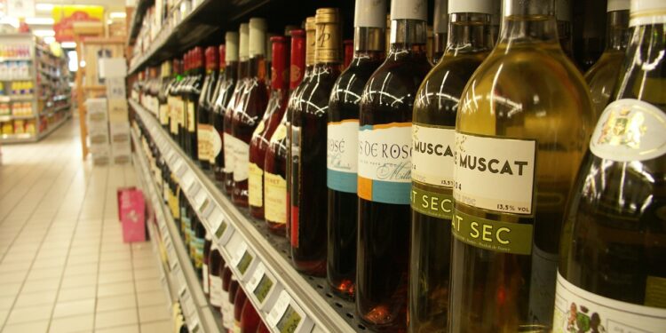 La valse des étiquettes de vin : une révolution pour les viticulteurs depuis le 8 décembre 2023