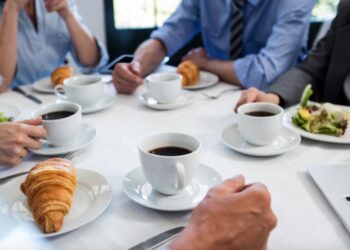 CPME 84 : un petit-déjeuner autour de la loi de finances 2024