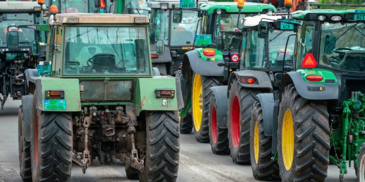 Automobilistes : évitez les autoroutes A7 et A9 actuellement