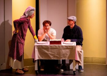 ‘La vie est une fête’, succès du Off, est à l’auditorium du Thor ce mercredi