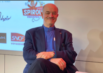 Avignon, Quand Alain Bauer, criminologue, fait un tabac au Palais des papes