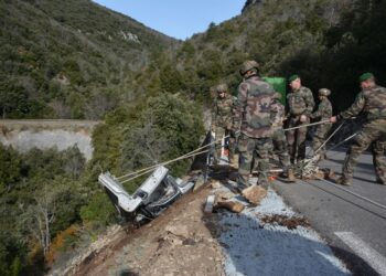 90m³ de carcasses de voitures évacués des Gorges de la Nesque