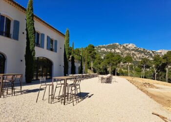 Domaine de Coyeux, haut-lieu de la viticulture au-dessus de Beaumes-de-Venise
