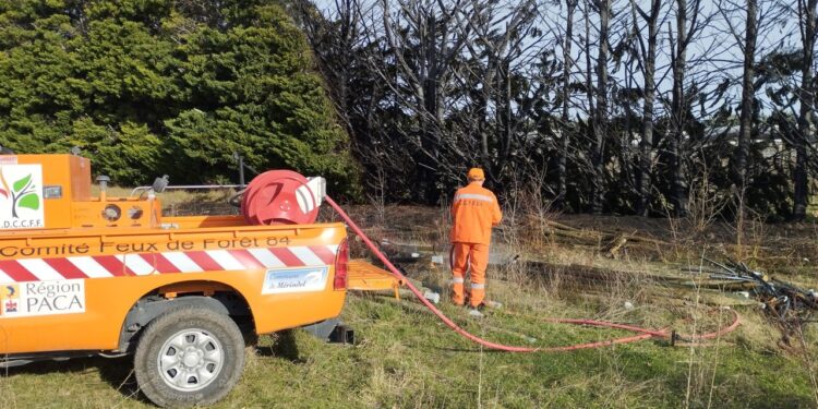 Formation des bénévoles des Comités communaux Feux de forêt de Vaucluse