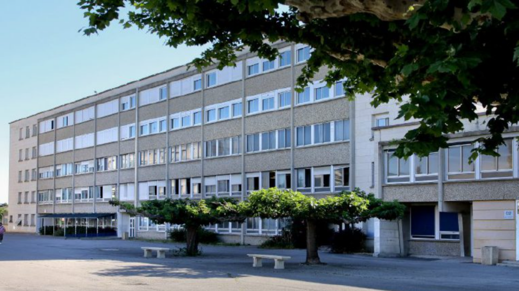 Lycée Ismaël Dauphin à Cavaillon