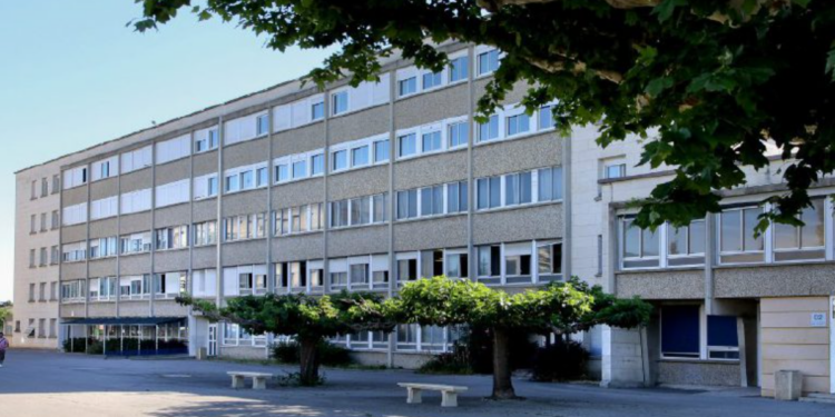 Lycée Ismaël Dauphin à Cavaillon