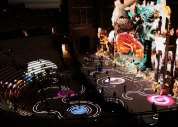 Orange : le spectacle immersif L’Odyssée Sonore revient pour une seconde saison