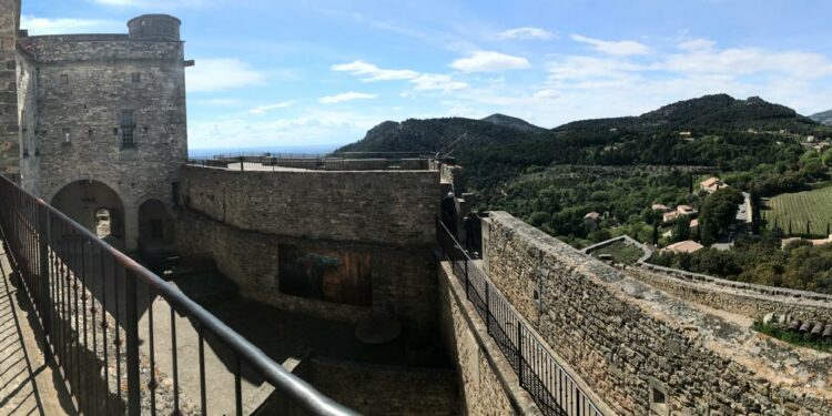 Marine Guillemot et Joël Canat exposent au Château du Barroux