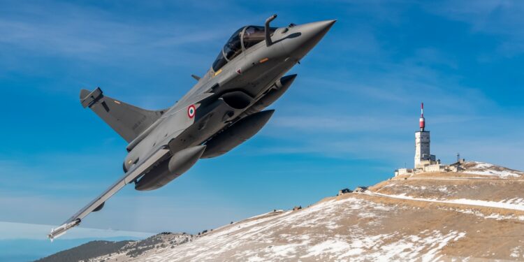 Les Rafale de l’Escadron de chasse 1/5 Vendée arriveront à la base d’Orange en juillet