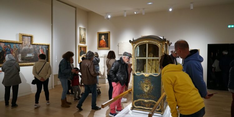 Carpentras : 17 589 visiteurs ont inauguré la bibliothèque-musée L’Inguimbertine