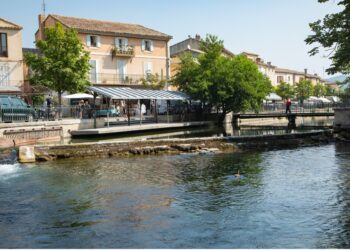 Isle-sur-la-Sorgue : le centre-ville redevient piéton
