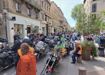 Contrôle technique : les motards vauclusiens en colère Rue de la Ré