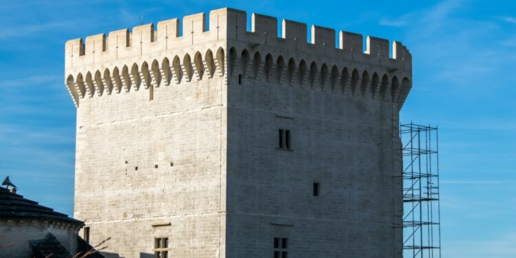 Patrimoine : comment les propriétaires peuvent défiscaliser leurs travaux ?