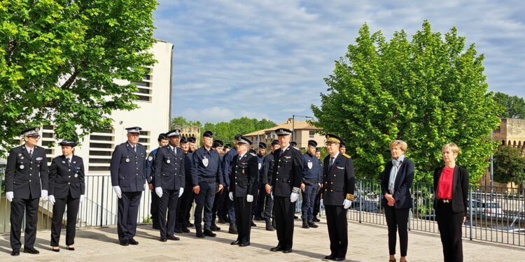 Recueillement, émotion et dignité 3 ans après la mort du policier Eric Masson