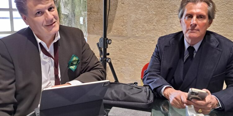 24ᵉ Festival Pierre Cardin à Lacoste : théâtre, danse, musique et humour du 11 au 24 juillet