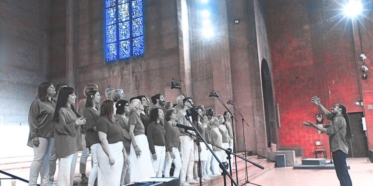 Un concert gospel au profit des Restos du Cœur à l’auditorium du Thor