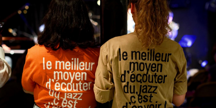 La guitariste Tatiana Paris s’invite au Midi sandwich de la bibliothèque Ceccano ce vendredi