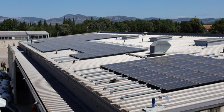 La CoVe installe ses propres centrales en autoconsommation et s’engage en faveur de la sobriété énergétique