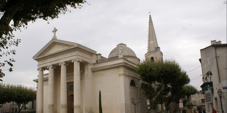 Début des travaux à la collégiale Saint-Martin et au musée des Alpilles dans la ville de Saint-Rémy-de-Provence