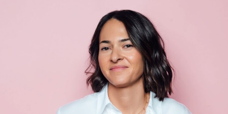 Emmanuelle Sokolowski : les législatives ont-elles un nouvel ‘Horizons’ à Villeneuve-lès-Avignon?