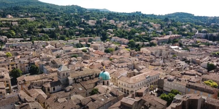 (Vidéo) La Ville d’Apt se lance dans l’inventaire de sa biodiversité