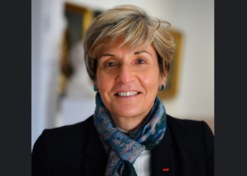 Avignon,  Cécile Helle ‘Ville ancienne et quartiers du futur’