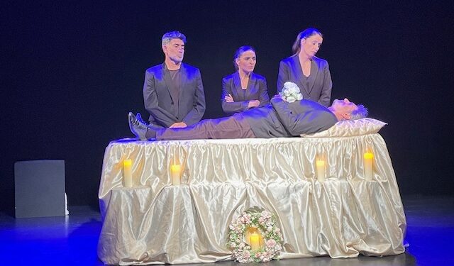 Théâtre du Petit chien, Excellent Amor à mort