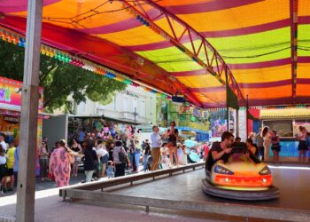 Cavaillon : les forains s’installent pour la Fête de la Saint-Gilles