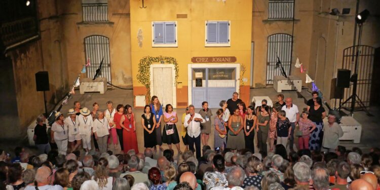 Vaucluse : la 58e édition du Festival des Nuits de l’Enclave attire 3 000 personnes