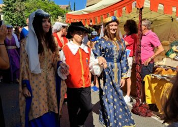16 000 touristes en deux jours à Châteauneuf-du-Pape pour la Fête de la Véraison