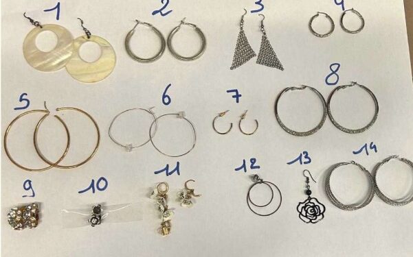 Gendarme recherche propriétaires de bijoux désespérément