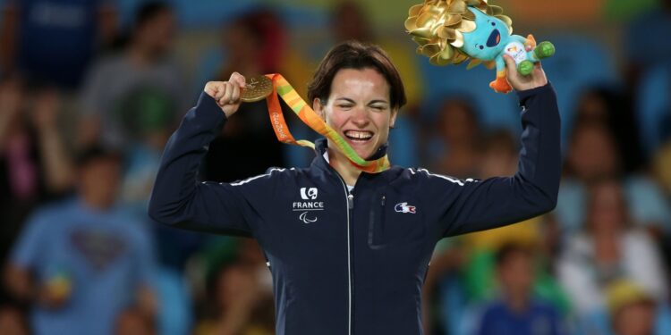 La nouvelle salle d’arts martiaux de Vaison-la-Romaine porte le nom d’une championne paralympique