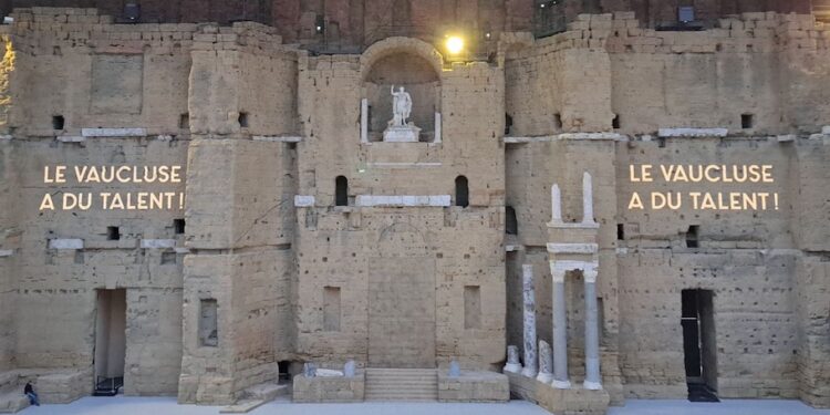 (vidéos) « Le Vaucluse a du talent » et il l’a prouvé sous le regard d’Auguste au Théâtre Antique d’Orange