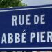 La ville d’Apt retire une plaque portant le nom ‘Abbé Pierre’